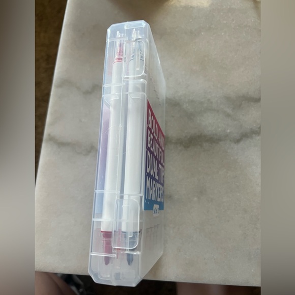 Bold & Beautiful Dual Tip Markers (Set of 12) - Picture 2 of 4